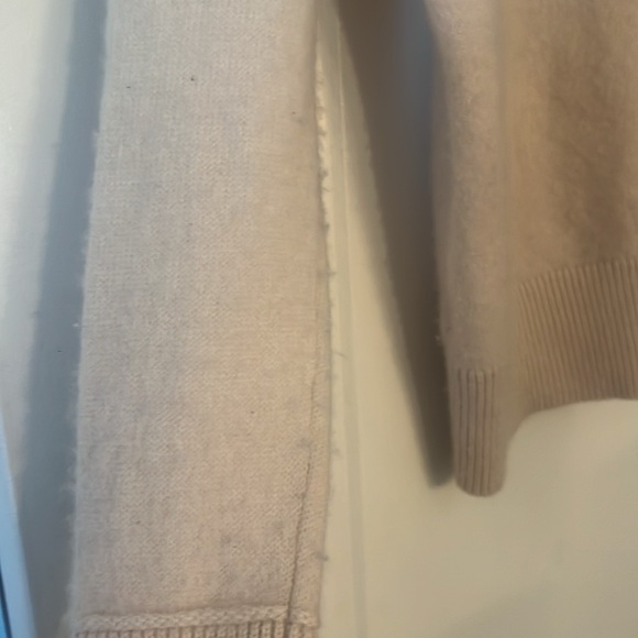 Boden 100% Cashmere Boyfriend Crew Jumper - Picture 6 of 8